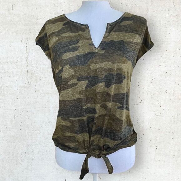 Lucky Brand Camo Tie Front Top Tee Sz S - Picture 3 of 9